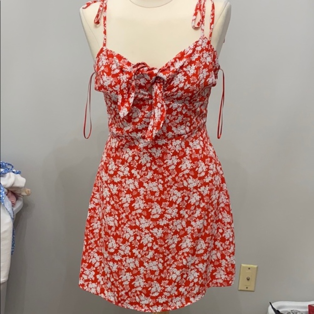 RED FLORAL DRESS || COTTON CANDY LA